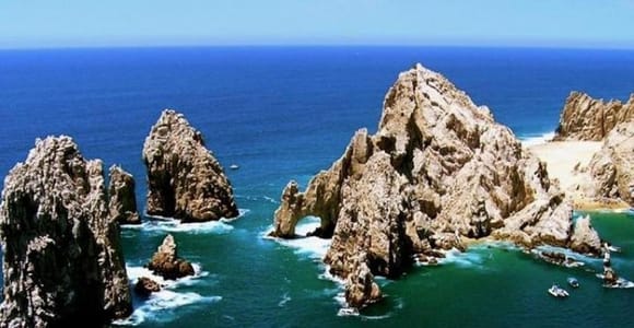 Cabo: El Arco & Sea Lions Boat Tour + Authentic Mexican Meal
