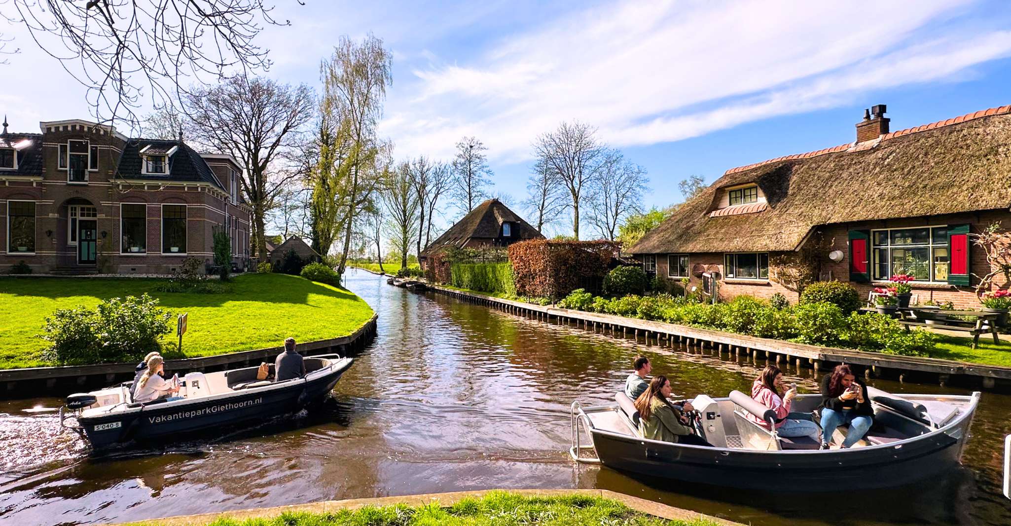 Amsterdam: Giethoorn & Zaanse Schans Small Group Day Trip photo 7