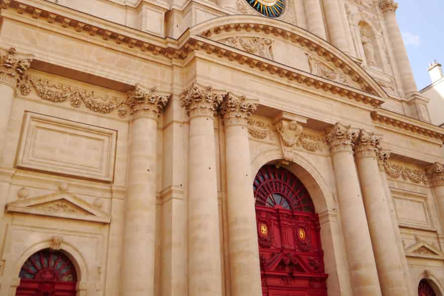 Paris: Klassikkonzert in der Kirche Saint-Paul-Saint-Louis. Foto: GetYourGuide