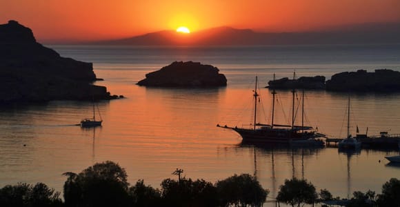 From Rhodes: Evening Bus Trip To Lindos & Sunset View