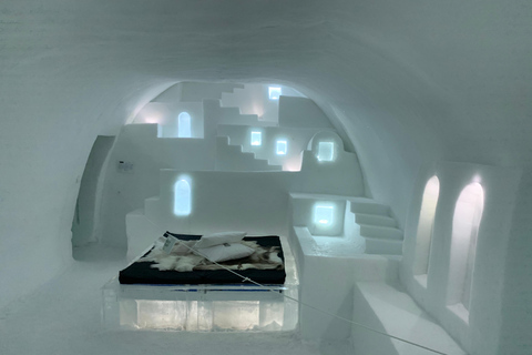 Rovaniemi: Bezoek Arctic Snow Hotel met transfer