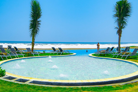 A day in El Paredón: chill, soak up the sun, and watch an unforgettable sunset A day in El Paredón: relax, sun, and an unforgettable sunset