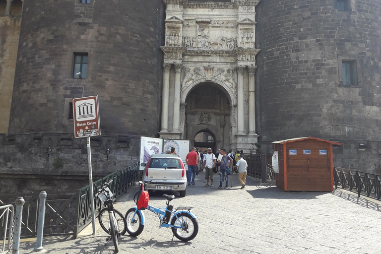 Napoli: Tour panoramico in E-BikeNapoli: tour panoramico in E-Bike