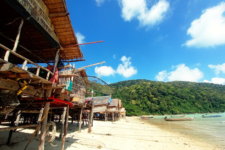 Early Bird Surin Islands Snorkeling Trip maximum 24 p.