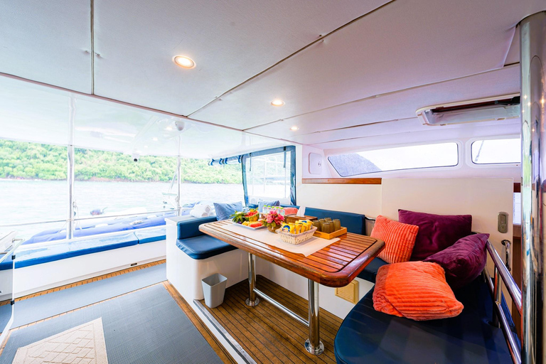 Pattaya: Private Half-Day Boat Trip to Koh Khram or Koh Ped