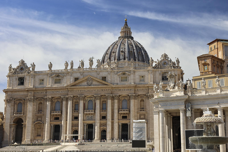 Rome: St. Peter’s Basilica & Underground Tombs Tour Group Tour in French