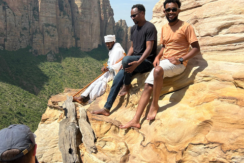 Tagestour zu den Tigray-Kirchen