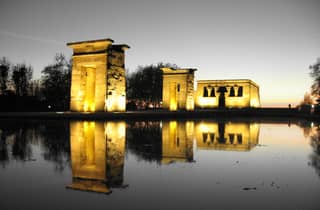 Madrid bei Nacht: Austrias, Plaza Mayor, Kathedrale, Palast, Debod-Tempel