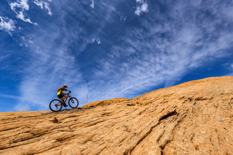 Moab: Full-Day E-Mountain Bike Rental