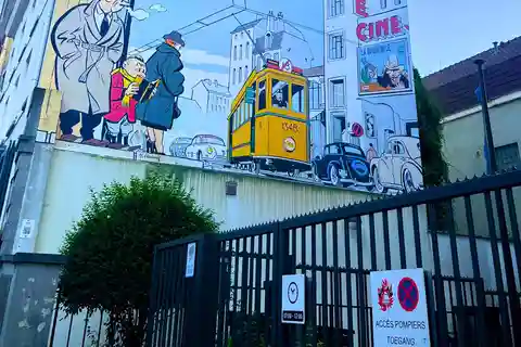 Bruxelles : 2 heures de visite à pied privée des remparts de la BD