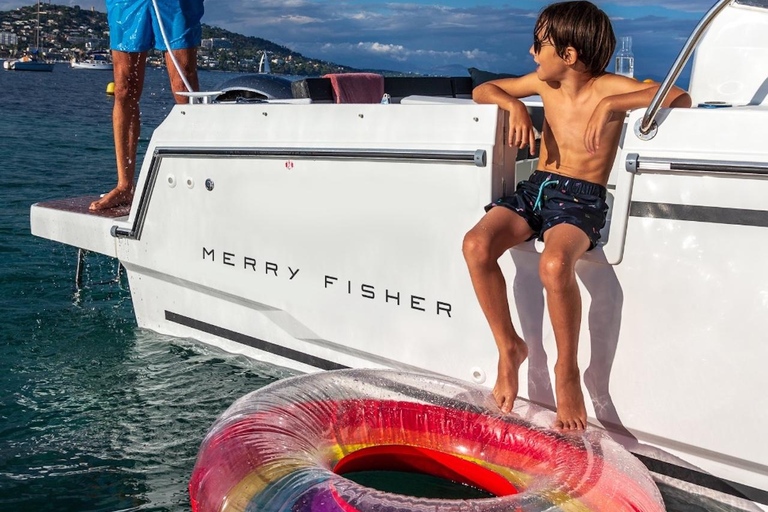 Labuan Bajo: Private Yacht Komodo-Inseln &amp; Manta-SchnorchelnPrivate Yachttour am Vormittag (13:00–19:00 Uhr) – Maximal 6 Gäste