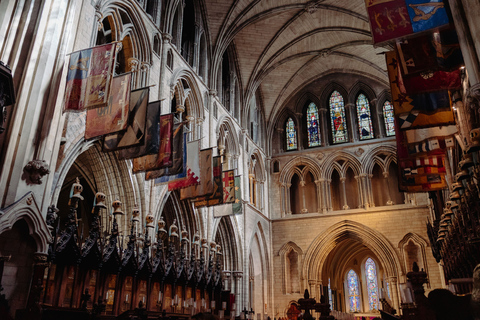 Dublin: Trinity College, Castle, Guinness and Whiskey Tour