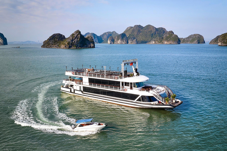 Hanoi: Halong Bay Full-Day Tour with 5-star Diamond Cruise