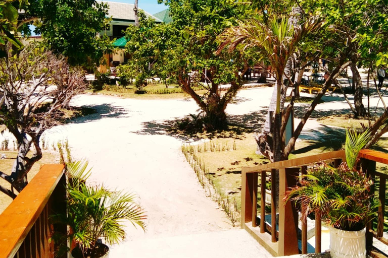 Mactan: Cebu Island Hopping Boat Tour with Lunch