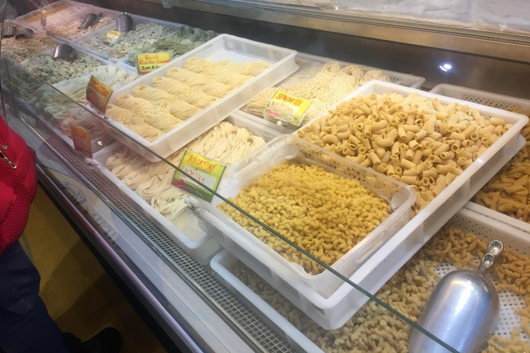 Jean Talon Market Walking Tour x Michelin-Trained Chef