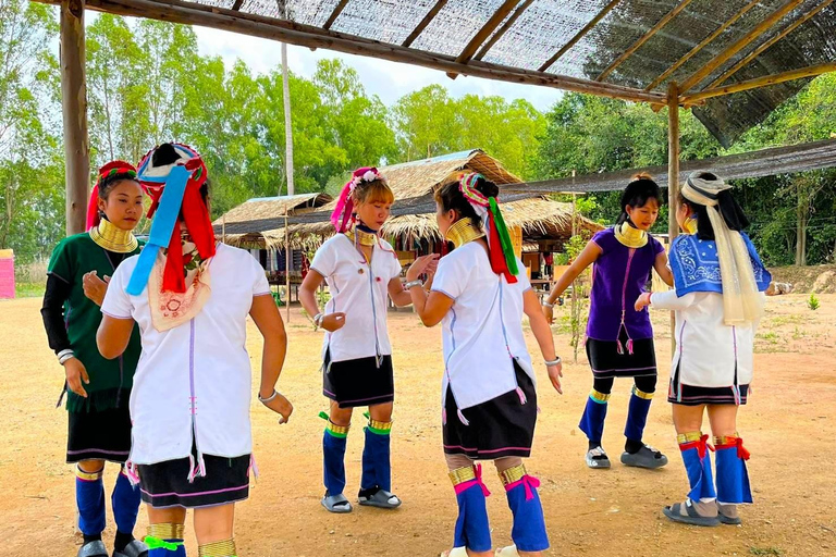 Pattaya: Pattaya Temples, Long Neck Tribe, and Lunch Tour