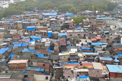 &quot;Descubre Dharavi: Caminando por el vibrante barrio marginal de Asia&quot;Privado - Visita guiada a pie por los barrios bajos con recogida y entrega