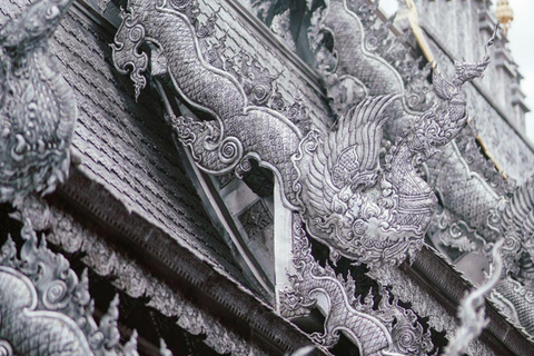 Chiang Mai: Boat Cruise, TukTuk & Songtaew Ride Shared Group