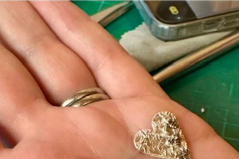 Design and make silver jewelry in Cambridge