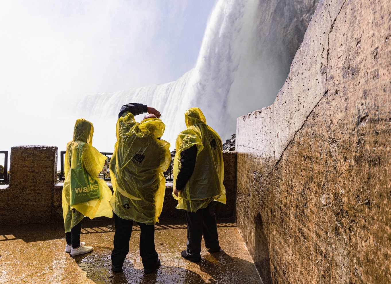 Niagara Falls: Bådtur og rejse bag vandfaldene