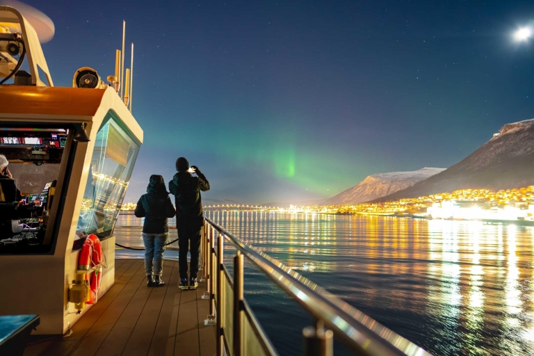 Tromsø: Nordlicht-Bootstour per Elektro-Katamaran & Essen