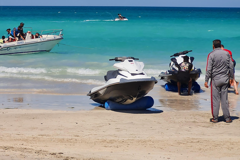 Djerba: 1,5-stündige Fahrt mit dem Jetski über die kristallklaren Gewässer