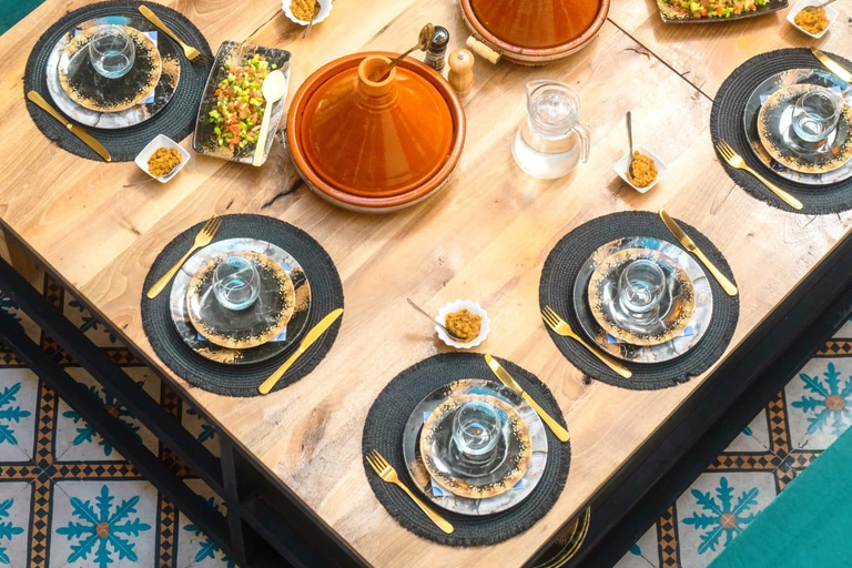 Matlagningskurs i marockansk mat med en lokal kock i Marrakech