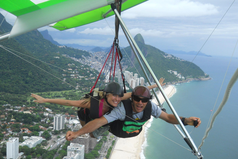 里约热内卢：滑翔伞体验（含酒店接送）里约热内卢：滑翔伞体验含酒店接送服务