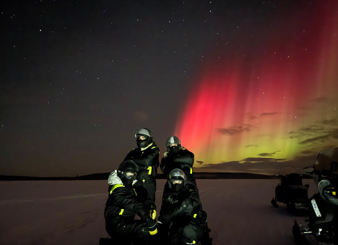 Kiruna: Guidet snescootertur og nordlysjagt