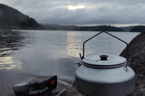 Oslo forest: Overnight Wilderness Experience