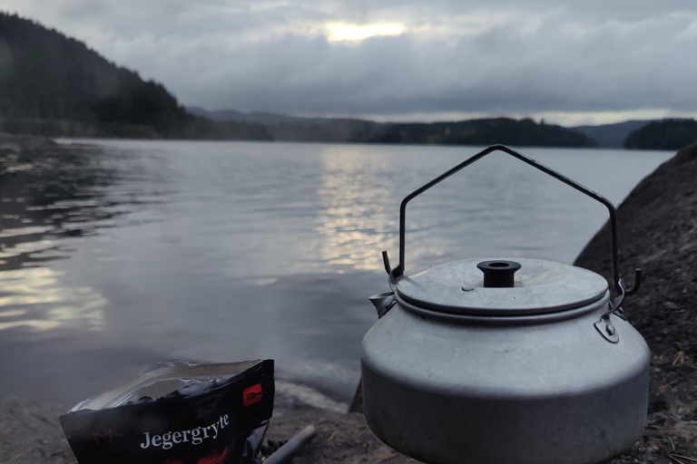 Oslo forest: Overnight Wilderness Experience