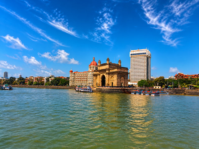 Mumbai: Half-day City Tour with Dharavi Slums & Hotel Pickup