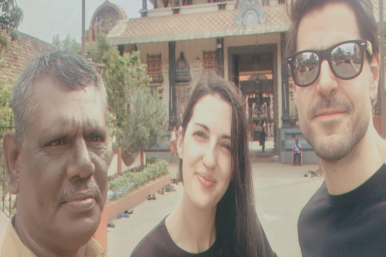 Kochi: Tuk-Tuk-Ausflug mit versteckten SchätzenKochi: Ausflug mit dem Tuk-Tuk zu versteckten Schätzen