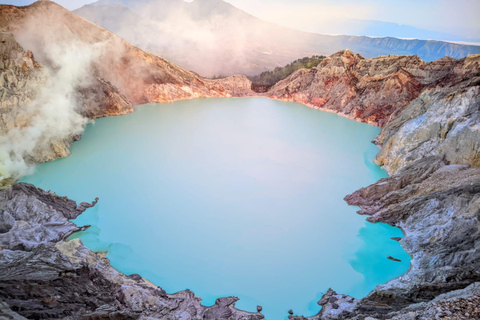 Yogyakarta: Mount Bromo & Ijen Crater Tour with Train