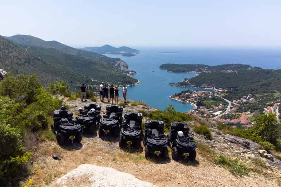 Dubrovnik: 2-stündige ATV-/Quad-Safari durch die Landschaft mit Abholung. Foto: GetYourGuide