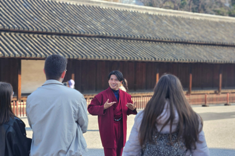 Tokyo: Imperial Palace and Shogun Storytelling Walk