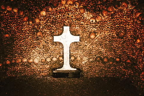 Paris Catacombs Guided Tour:Skip-the-Line & Restricted Areas Small Group Tour