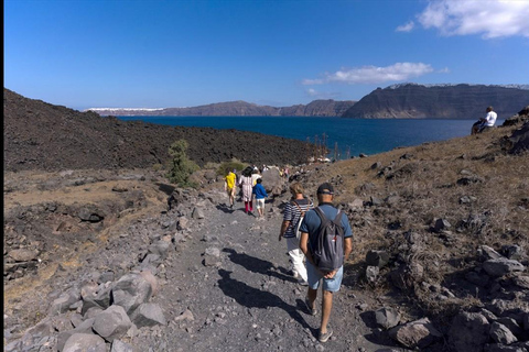 Santorini: Sunset Cruise to Volcano & Hot Springs