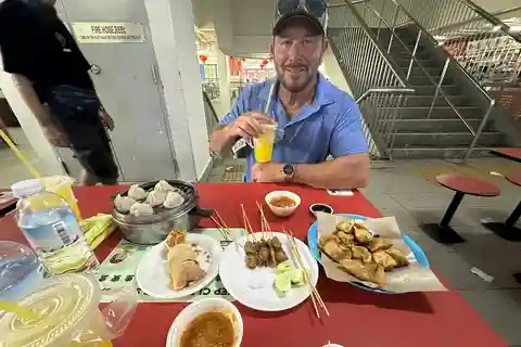 Trío de sabores privados de Singapur: chino, malayo e indio