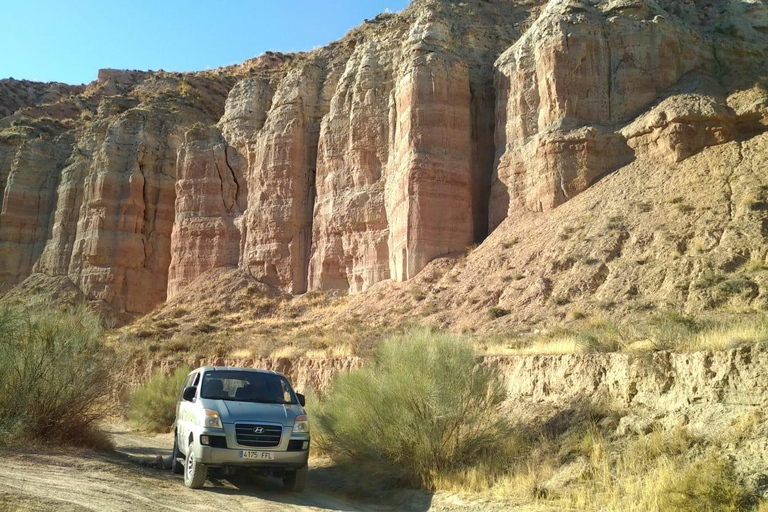 4x4 Los Coloraos Dia completo Desert Tour GorafeExcursão 4x4 no deserto de Los Coloraos Gorafe