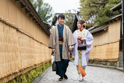 Kanazawa: Kimono Dressing & City Stroll Experience Ticket | Yukata Experience Course