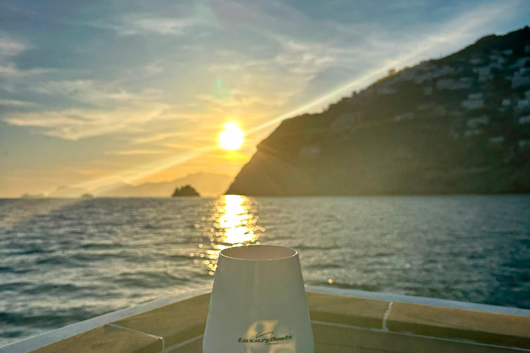 Sunset Tour Experience - Shared Positano: Li Galli Shared Sunset Boat Tour