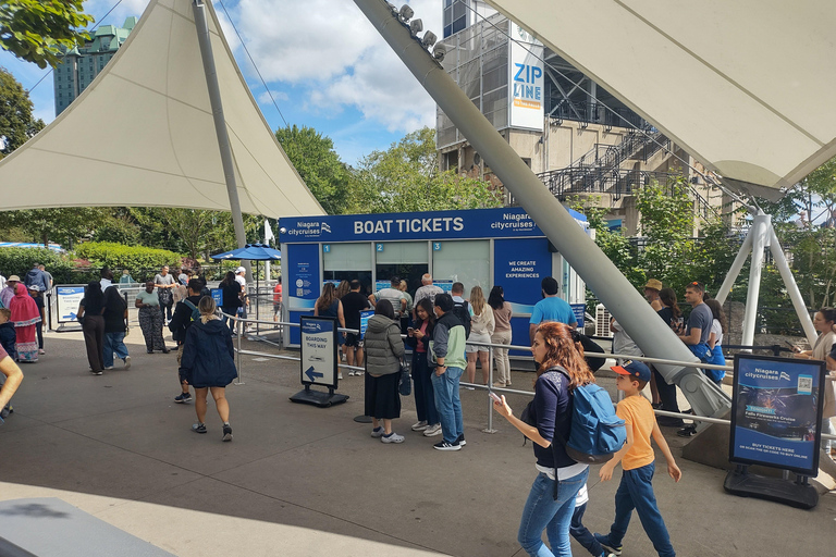 Toronto: Niagara Falls Private Custom Tour