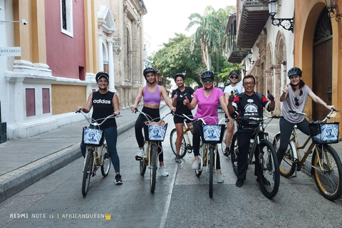 Cartagena: Ruta Histórica, Cultural y Graciosa en Bicicleta