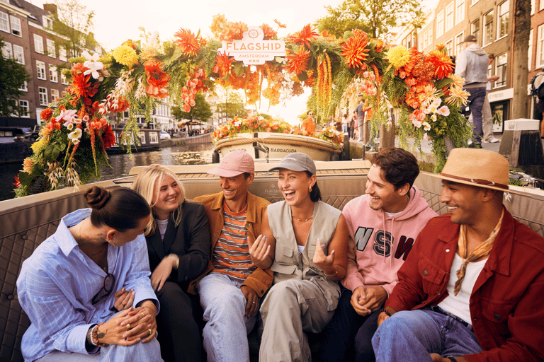 Amsterdam: Luxury Canal Cruise on Authentic Flowerboat Luxury Flower Boat from Central Station