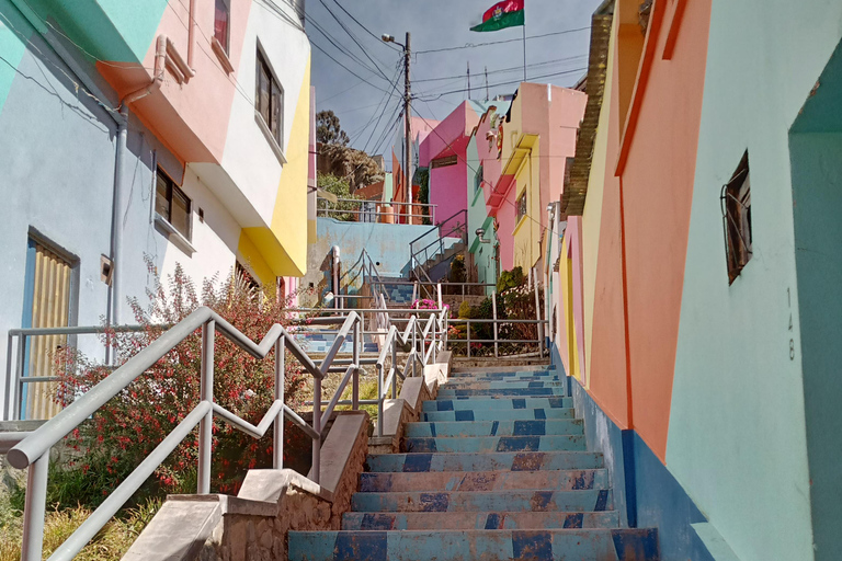 Chualluma : les maisons multicolores de La Paz