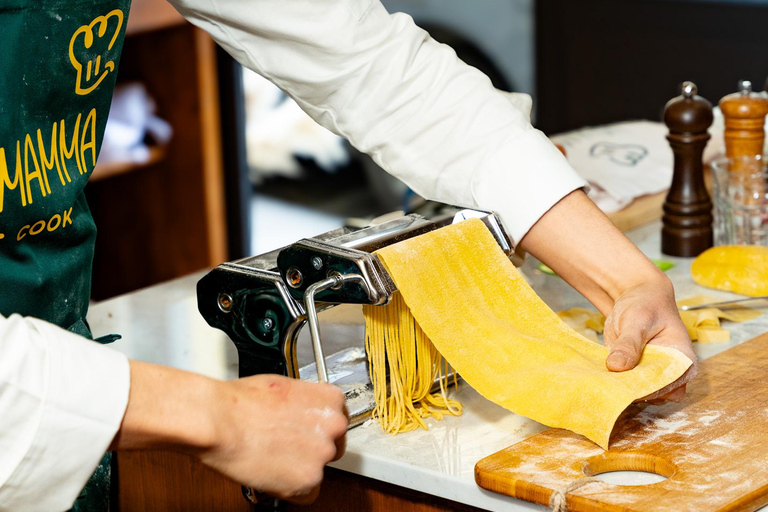 فلورنسا: دورة المعكرونة وتيراميسو مع نبيذ غير محدود