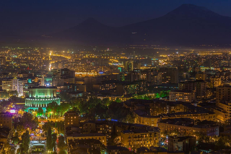 Passeio de carro pela cidade de Yerevan