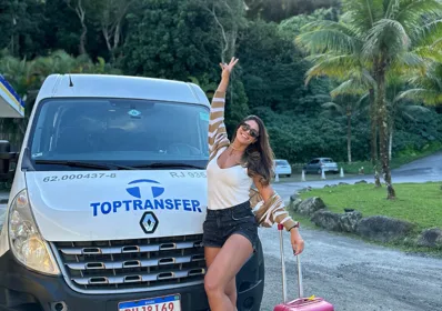 Von Rio: Barra da Tijuca nach Vila do Abraão Gemeinsamer Transfer