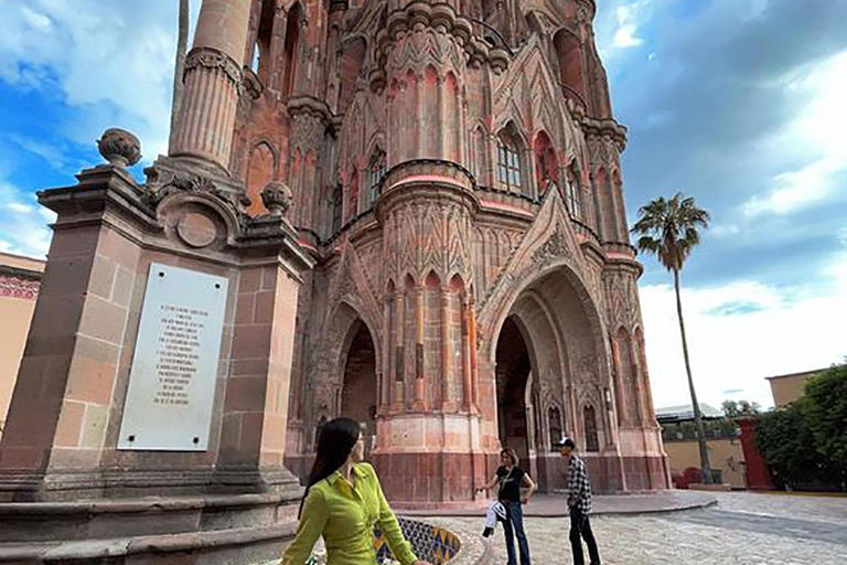 De CDMX e PUEBLA: PURO MEXICANO (8 CIDADES) 10 DIASDE CDMX: Querétaro, Guanajuato, Guadalajara, Michoacan, Puebla, Oaxaca